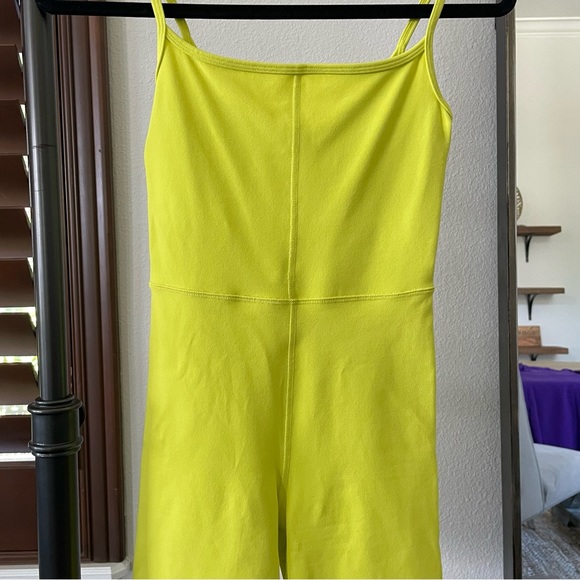 Aritizia Divinity Romper 7” - Picture 2 of 4